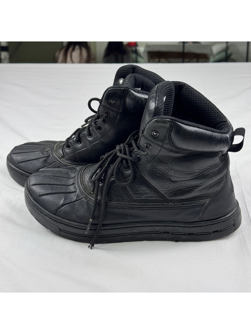 Nike WOODSIDE ACG Black Leather High-Top Boots Size 10 Model 386469-004